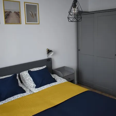 Apartament w centrum przy parku na Wyspie Piła Zewnętrze zdjęcie