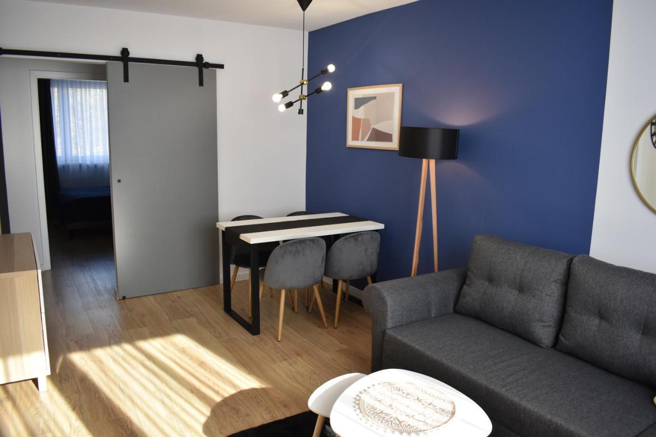 W Centrum Przy Parku Na Wyspie Apartment Pila