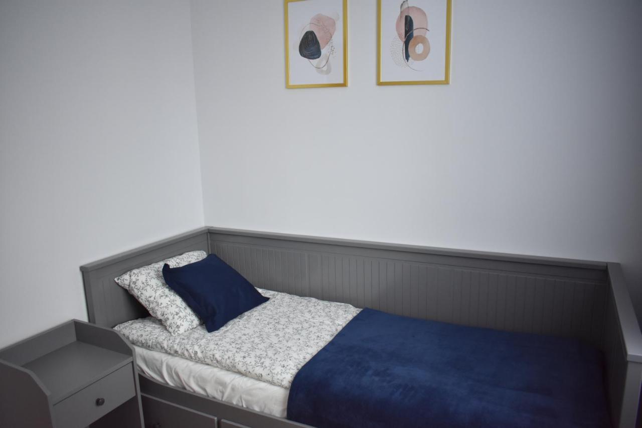 W Centrum Przy Parku Na Wyspie Apartment Pila